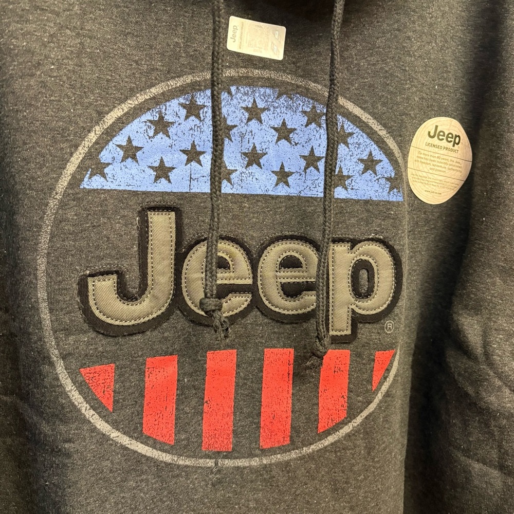 Jeep Men's Black Pullover Hoodie with Patriotic Logo - Picture 4 of 11